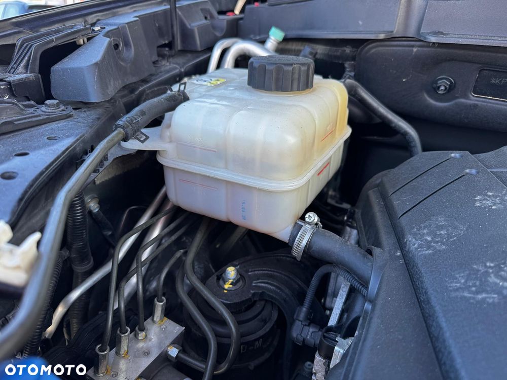 SsangYong/KGM Korando 2.0 Eco e-XDi DPF 4WD Quartz - 14