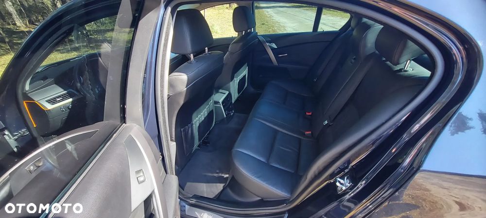 BMW Seria 5 520d - 10