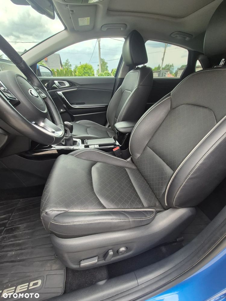 Kia Ceed 1.4 T-GDI L Business Line Plus - 20