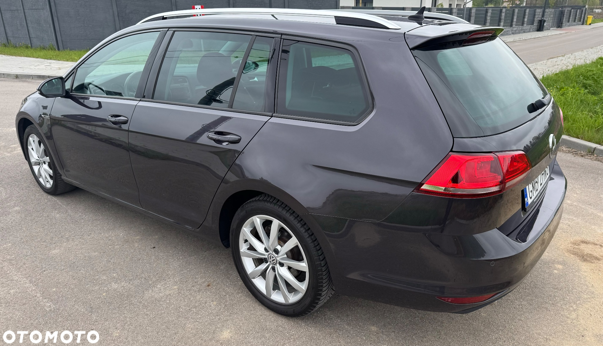 Volkswagen Golf 1.2 TSI BlueMotion Technology Lounge - 6