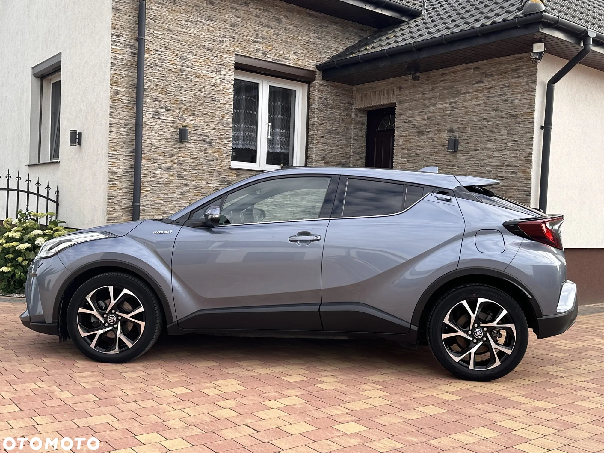 Toyota C-HR 1.8 Hybrid Business - 9