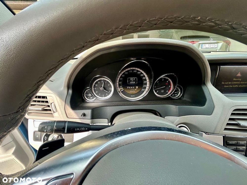 Mercedes-Benz Klasa E 350 CDI BlueEff - 21