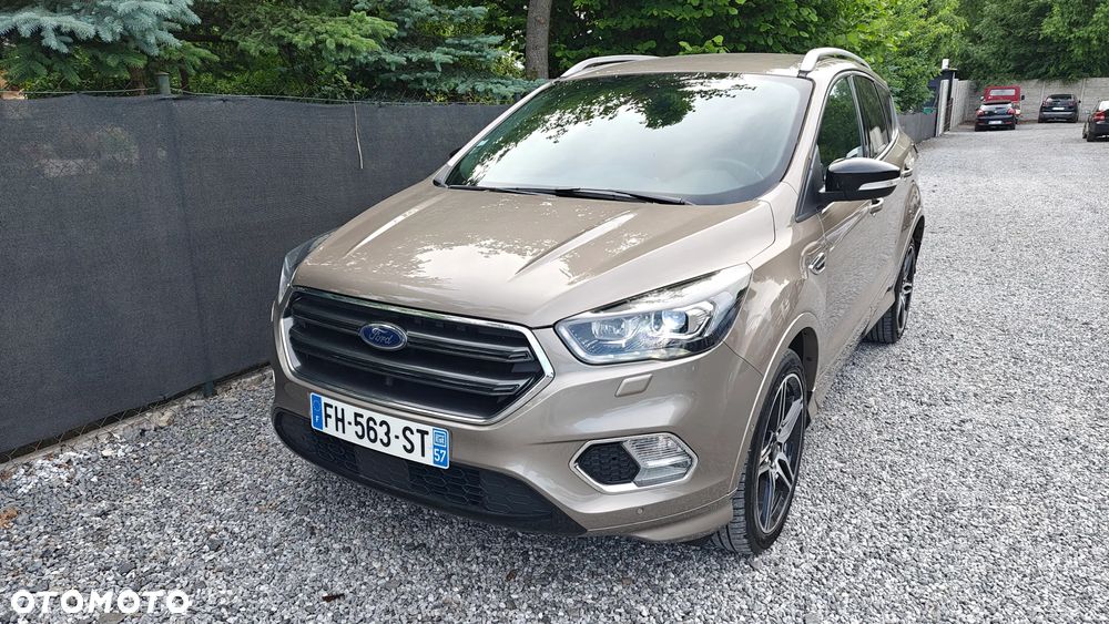 Ford Kuga 2.0 TDCi 4x4 Black & Silver - 40