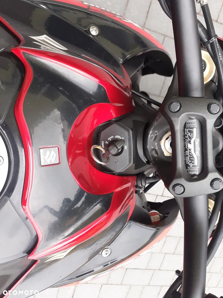 Suzuki GSX 1000 - 14