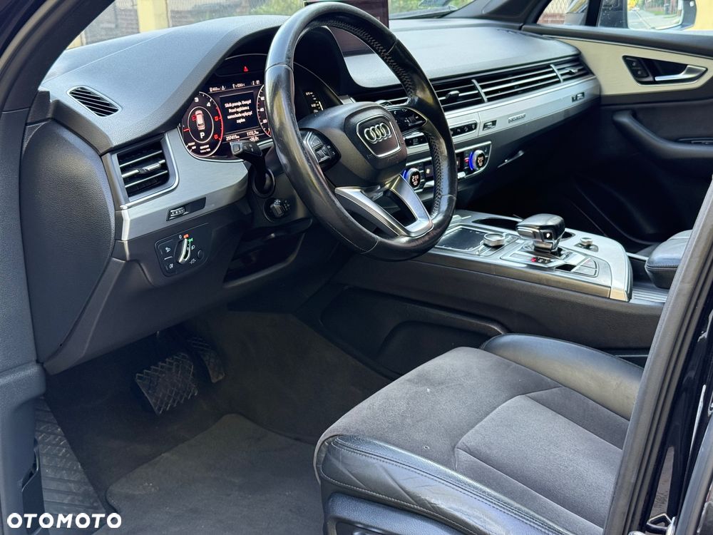 Audi Q7 3.0 TDI ultra Quattro Tiptronic - 16