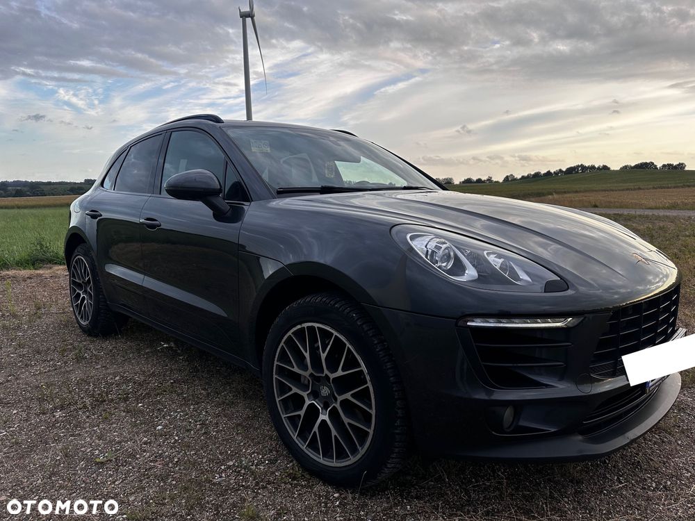 Porsche Macan - 2