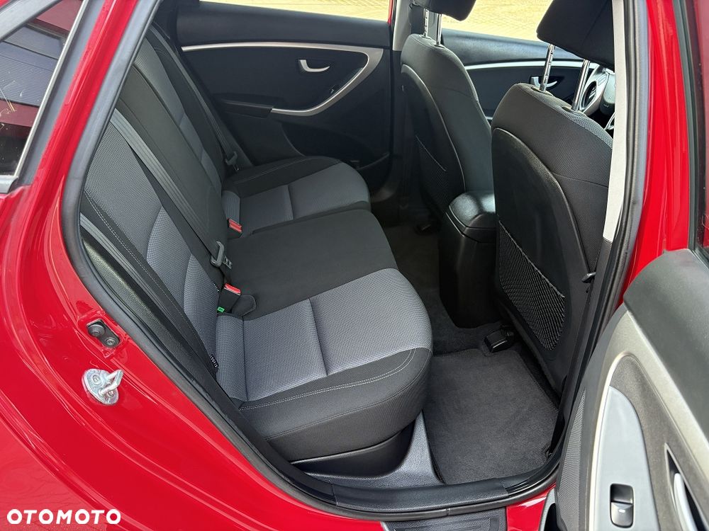 Hyundai i30 - 14