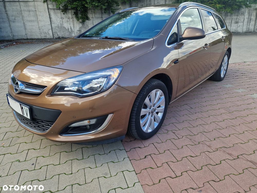 Opel Astra IV 2.0 CDTI Cosmo - 3