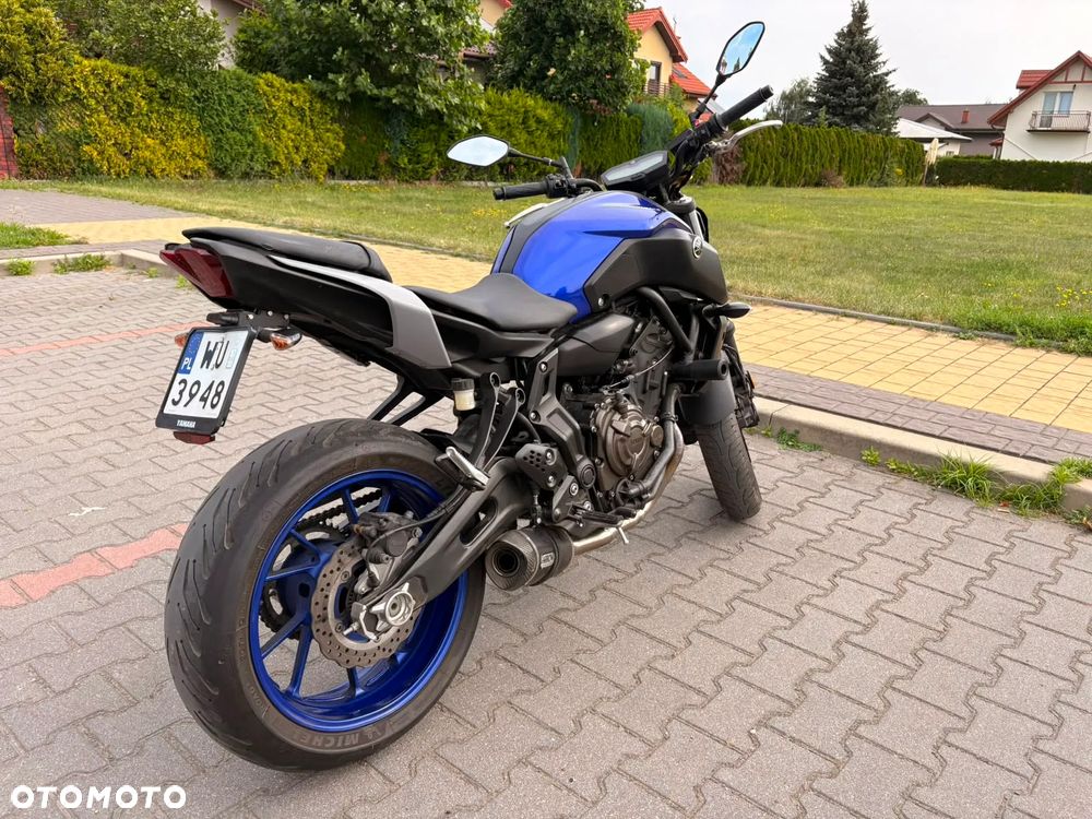 Yamaha MT - 2