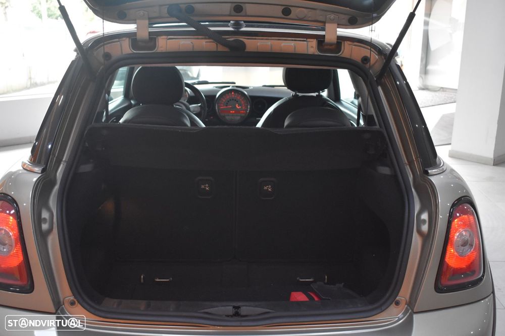 MINI 3 Portas - 37