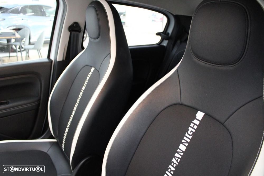 Renault Twingo E-Tech. 22 Urban Night - 14