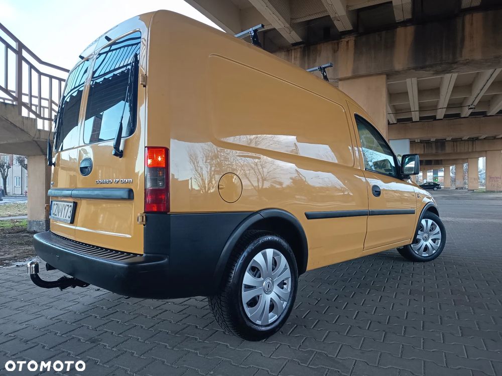 Opel Combo Tour Enjoy - 13