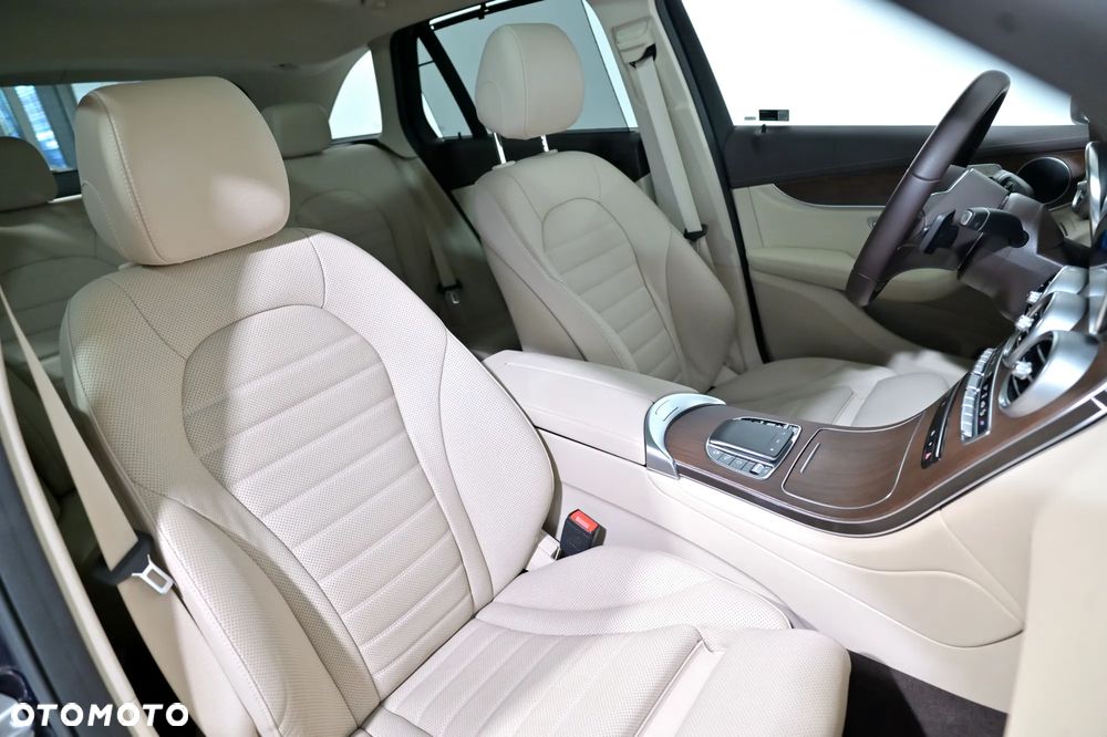 Mercedes-Benz GLC 300 de 4-Matic Avantgarde - 20