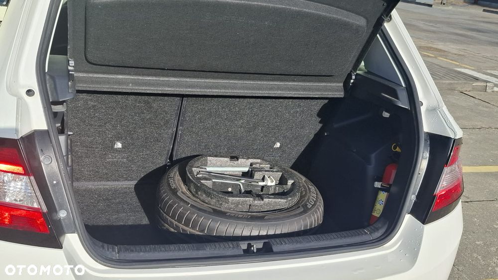 Skoda Fabia 1.0 Ambition - 14