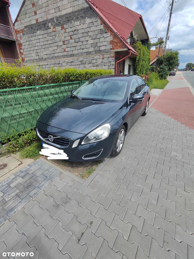 Volvo S60 D5 Summum - 8