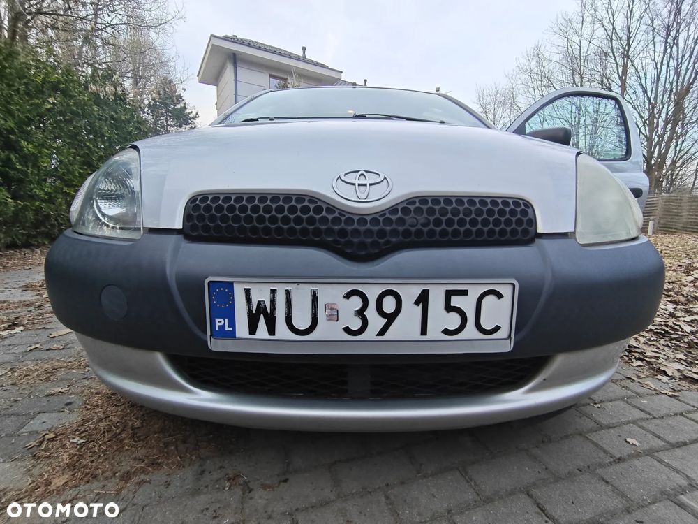 Toyota Yaris 1.0 Base - 17