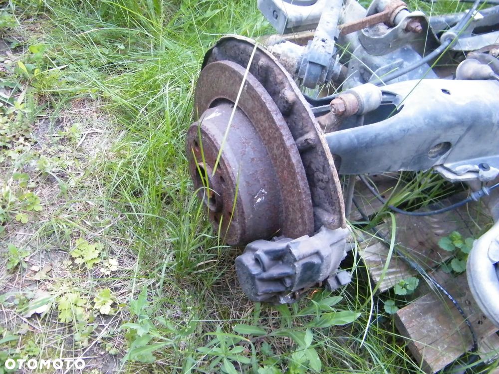 Półoś Piasta Zwrotnica Wahacz Sanki Belka Tarcze Zacisk Dyferencjał Drążek Stabilizator Tył Zawieszenia  Mercedes W220 3.2 CDI 197KM - 3