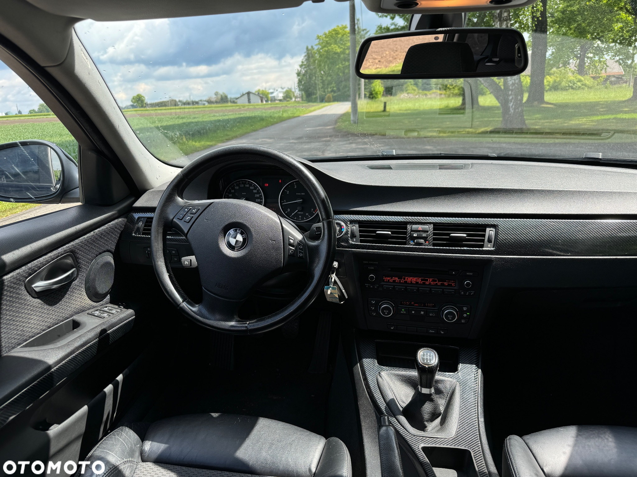 BMW Seria 3 318i - 20