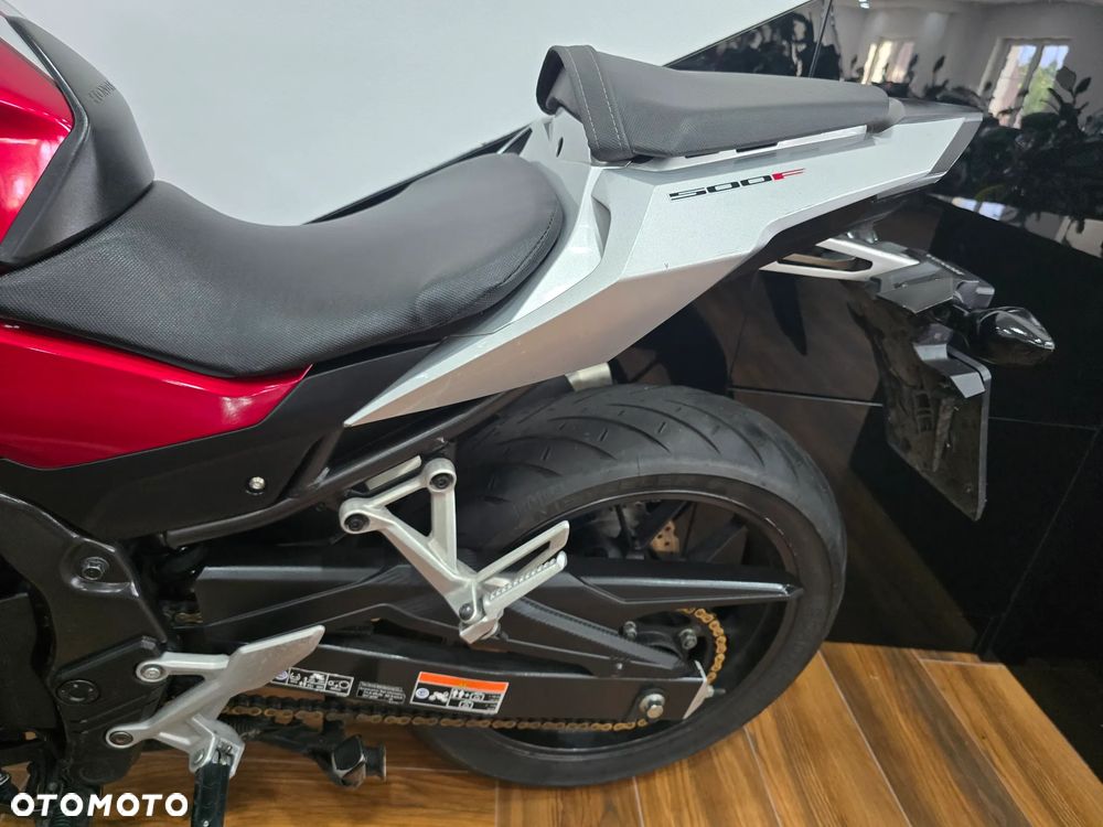 Honda CB - 11