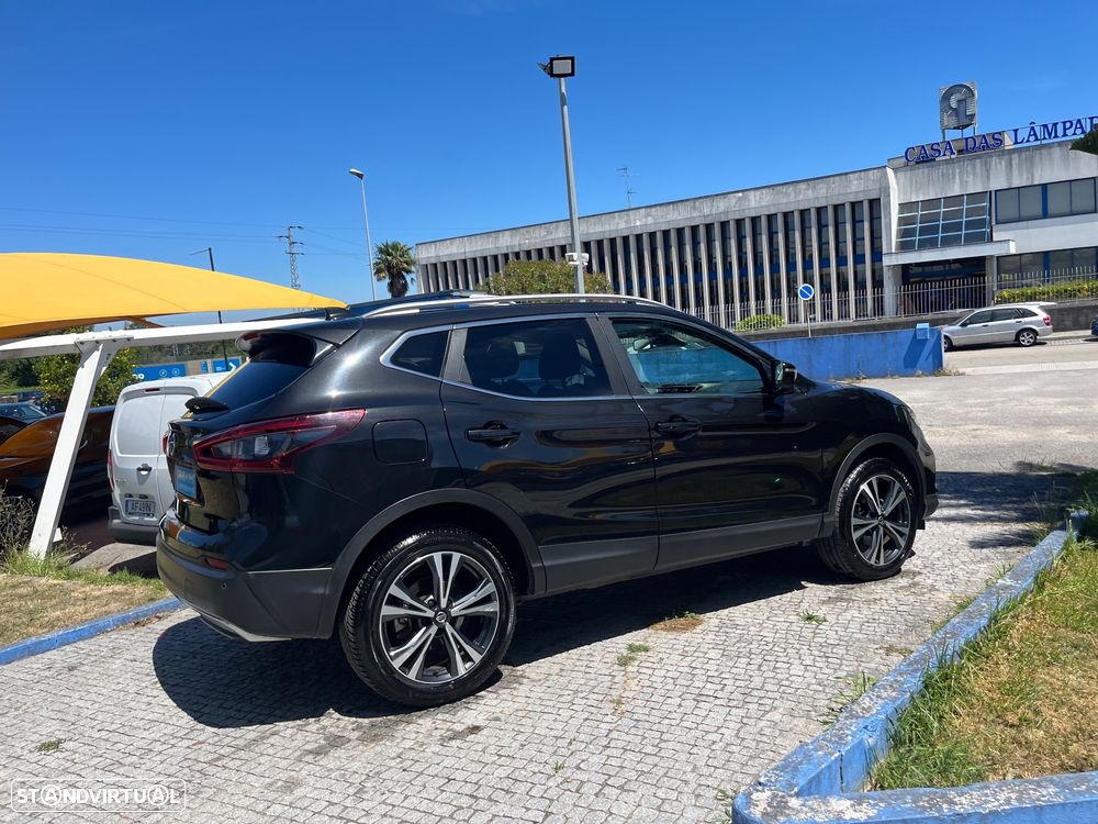 Nissan Qashqai 1.3 DIG-T N-Connecta J18 - 10