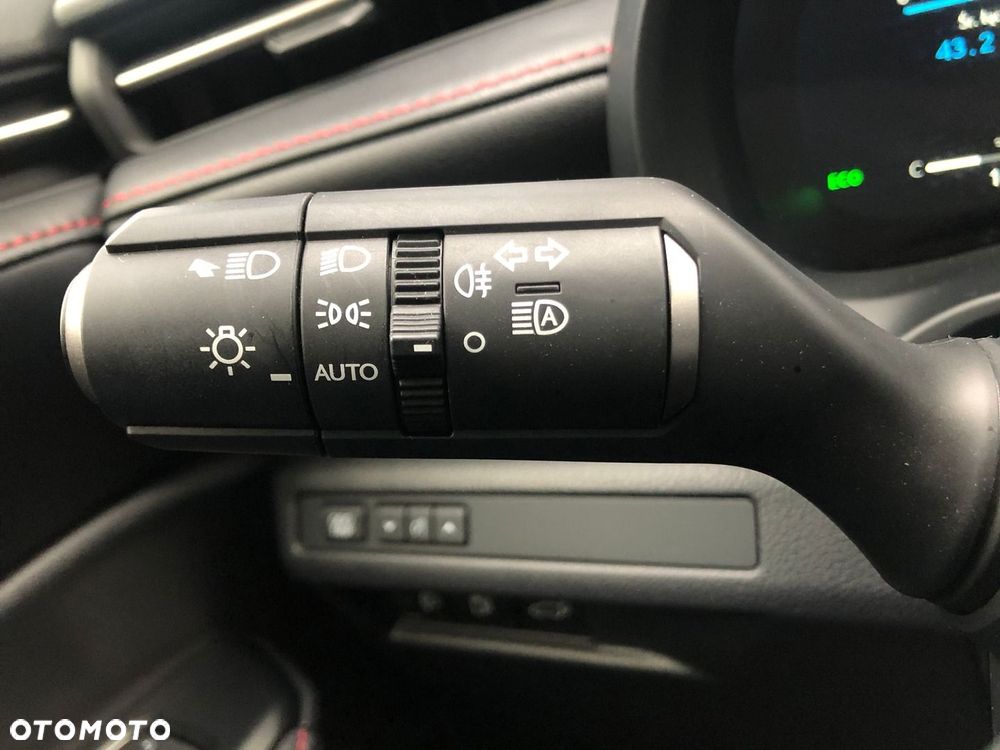 Lexus LBX 1.5 Hybrid Elegant - 32