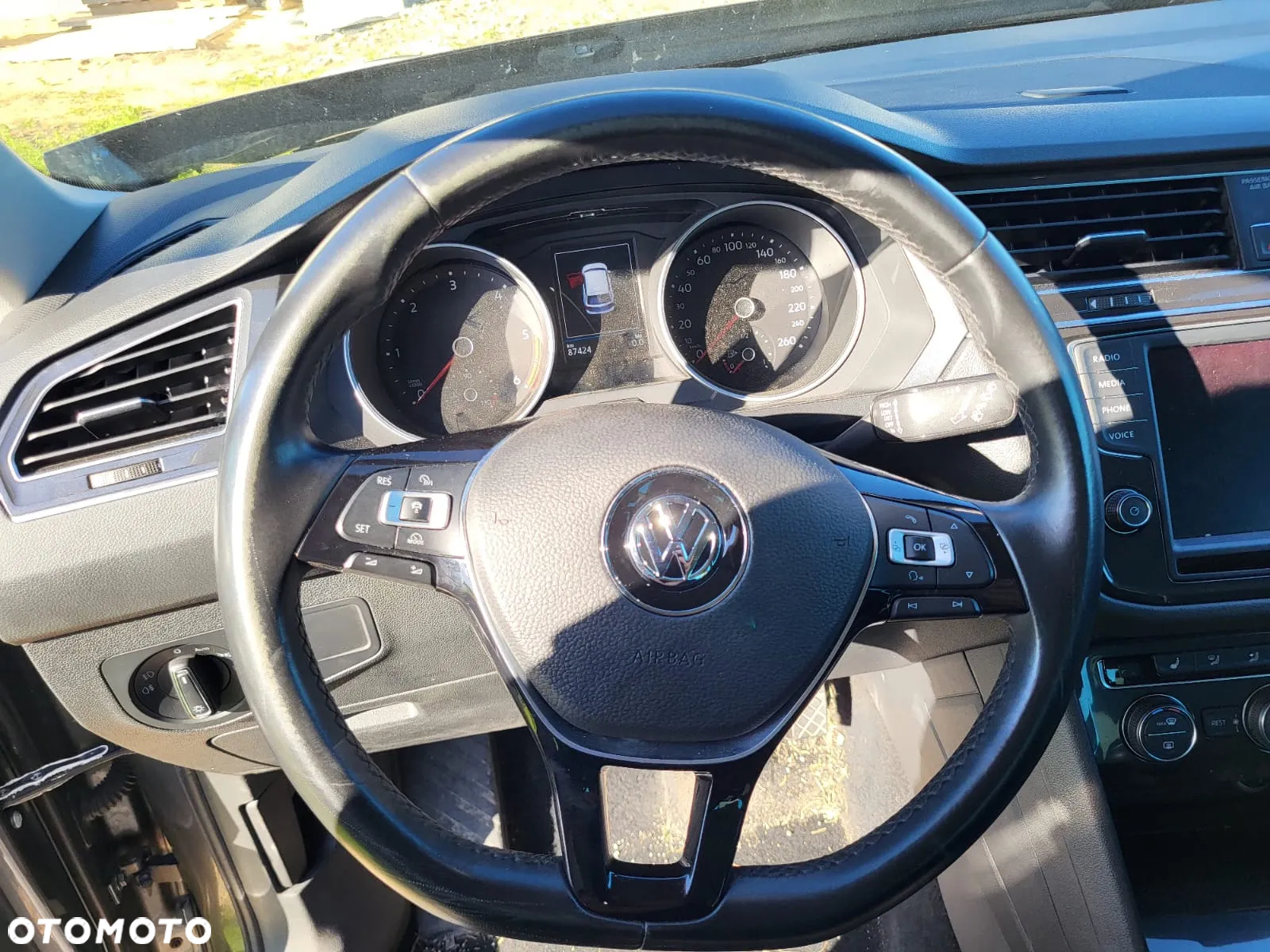 Volkswagen Tiguan 2.0 TDI BMT SCR Comfortline - 17