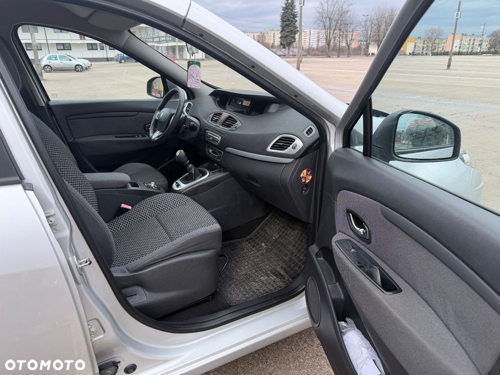Renault Scenic Energy dCi 110 Start & Stop Dynamique - 24