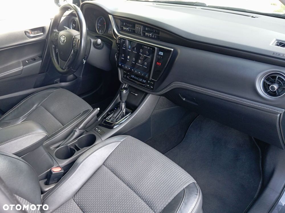 Toyota Corolla 1.6 Prestige MS EU6 - 12