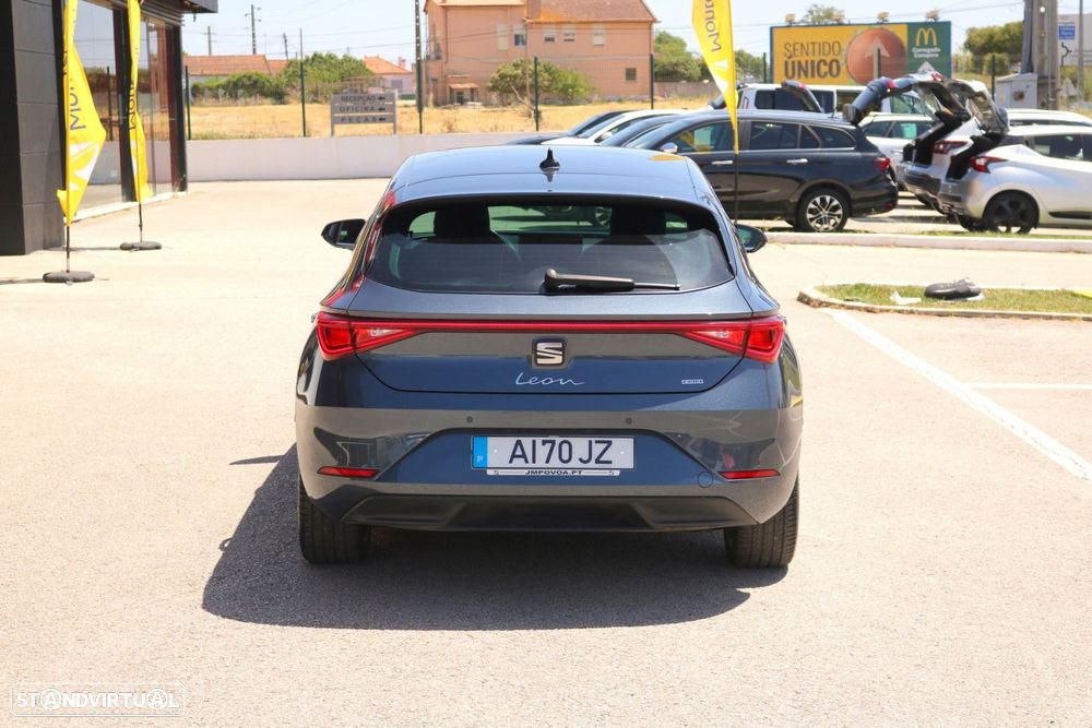 SEAT Leon 1.4 e-Hybrid Xcellence DSG - 9