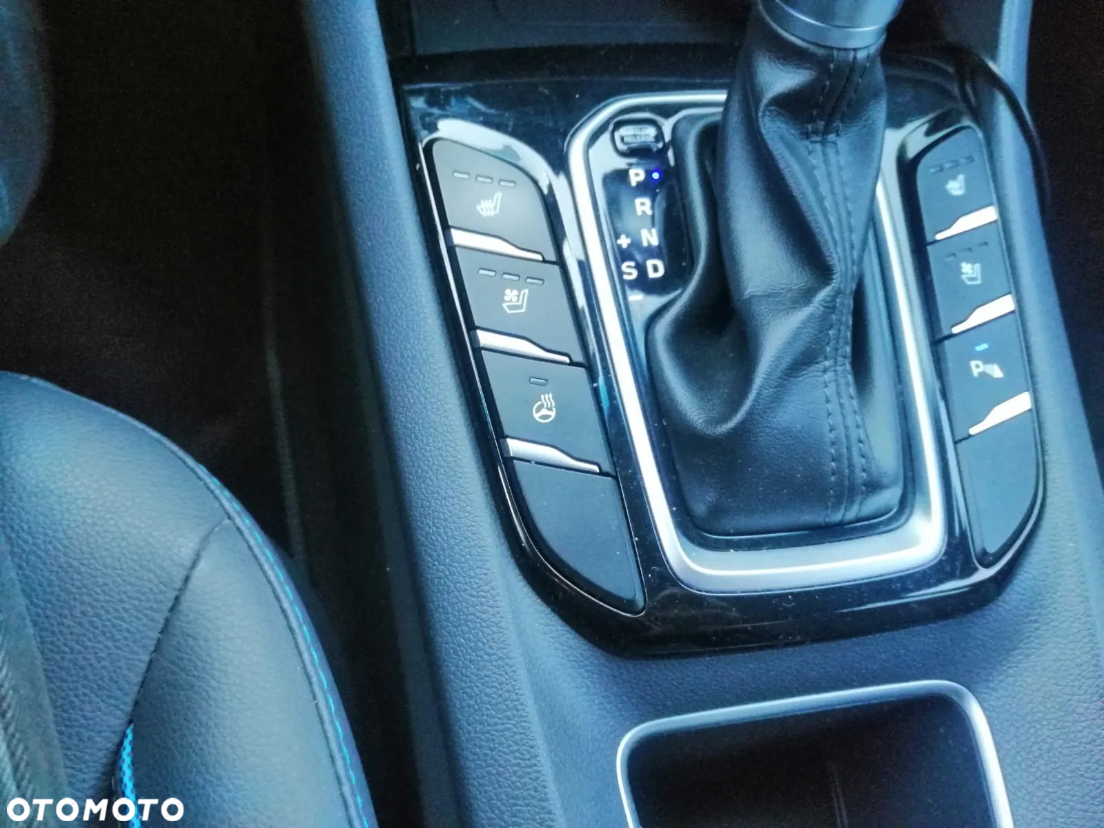 Hyundai IONIQ hybrid Platinum - 9