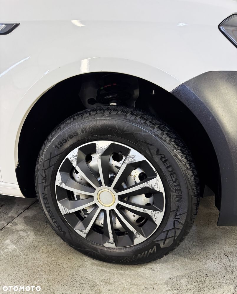 Volkswagen Caddy Maxi - 15