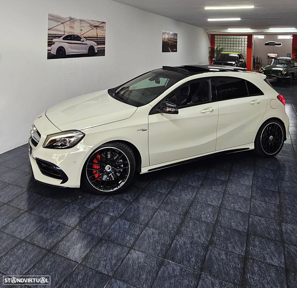 Mercedes-Benz A 45 AMG 4Matic Speedshift 7G-DCT Yellow Night Edition - 22