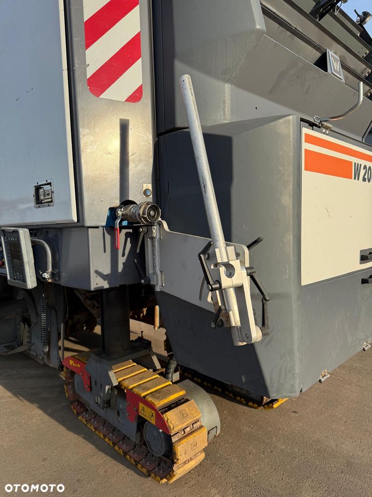 Wirtgen W 200 Fi - 27