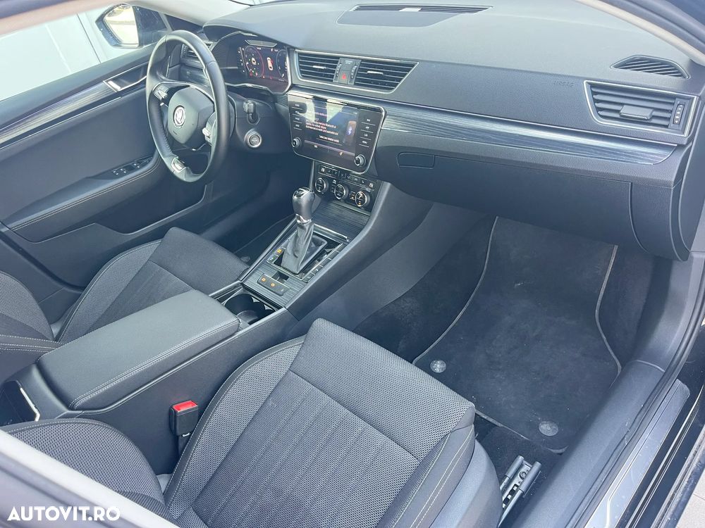 Skoda Superb 2.0 TDI DSG Style - 11