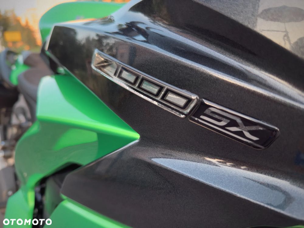 Kawasaki Ninja 1000 SX - 25
