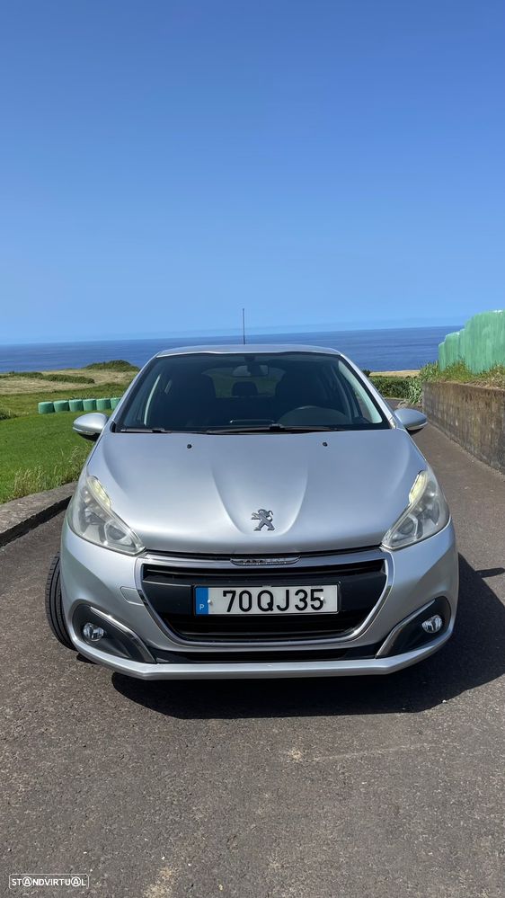 Peugeot 208 1.4 HDi - 1