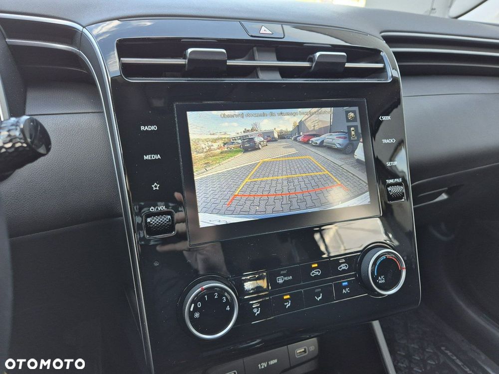 Hyundai Tucson 1.6 T-GDi HEV Smart 2WD - 17