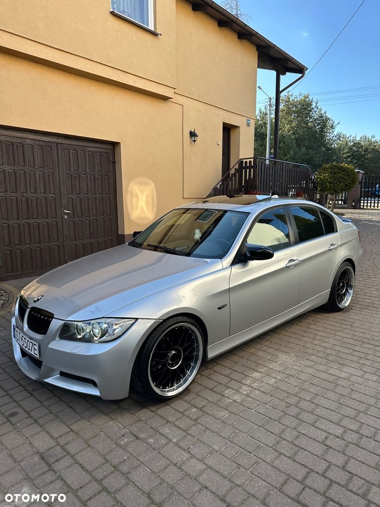 BMW Seria 3 318i - 8