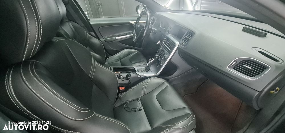 Volvo S60 D4 Geartronic - 10