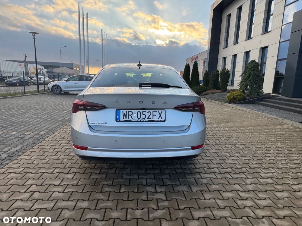 Skoda Octavia 1.5 TSI ACT Ambition - 8