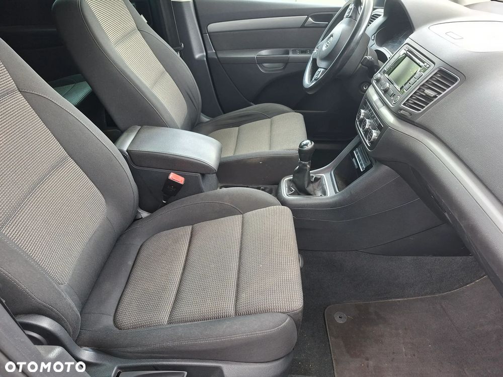 Volkswagen Sharan - 12