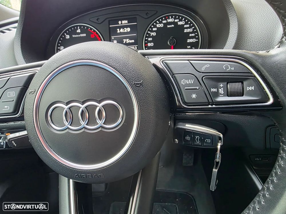 Audi A3 Sportback 2.0 TDI Design - 35