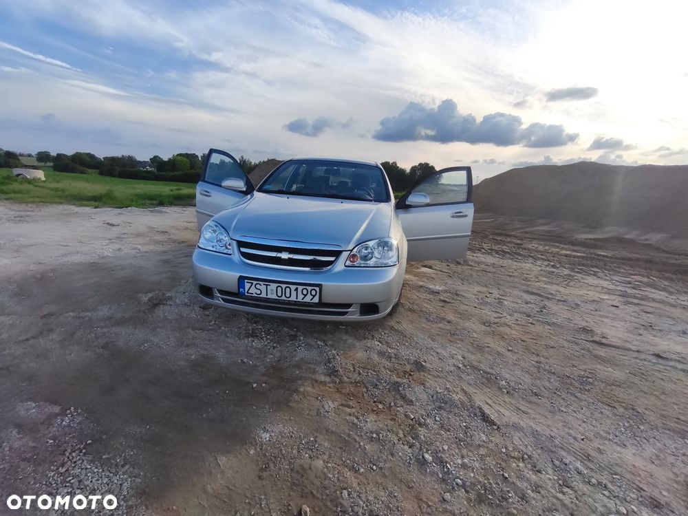 Chevrolet Lacetti 1.4 SE / Star - 5