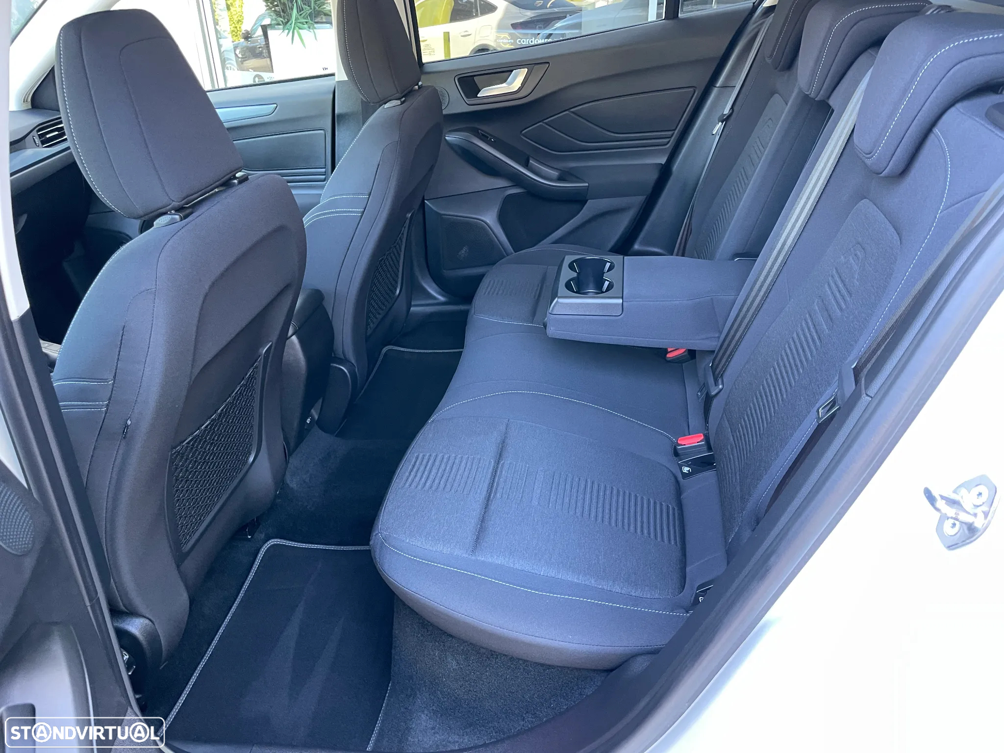 Ford Focus 1.0 EcoBoost Active - 31