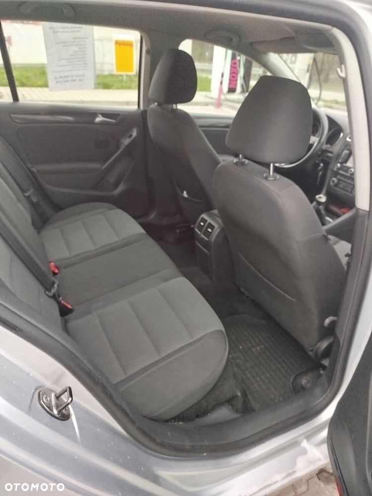 Volkswagen Golf 1.6 TDI Comfortline - 9