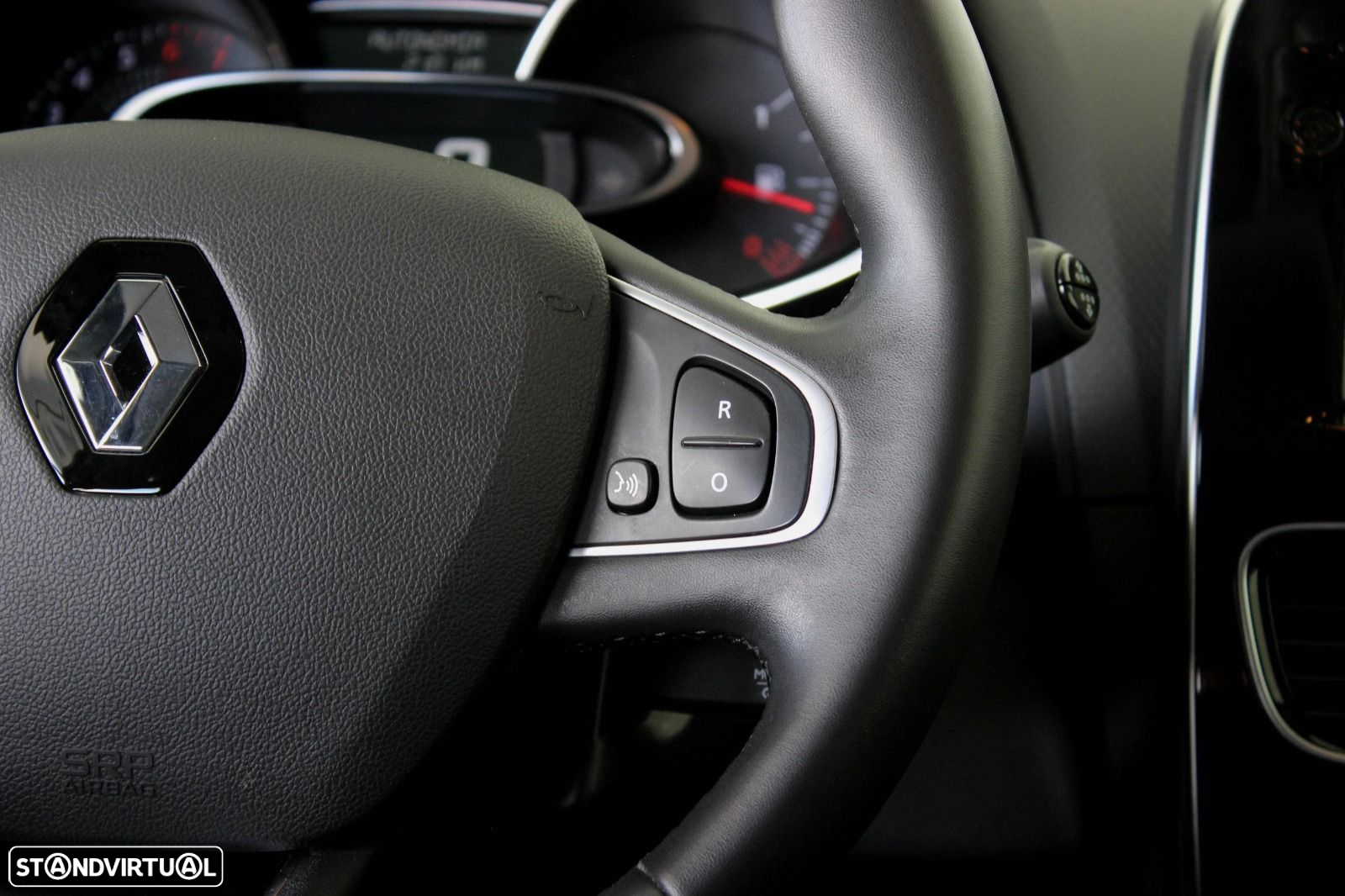 Renault Clio Sport Tourer 0.9 TCe Limited - 16