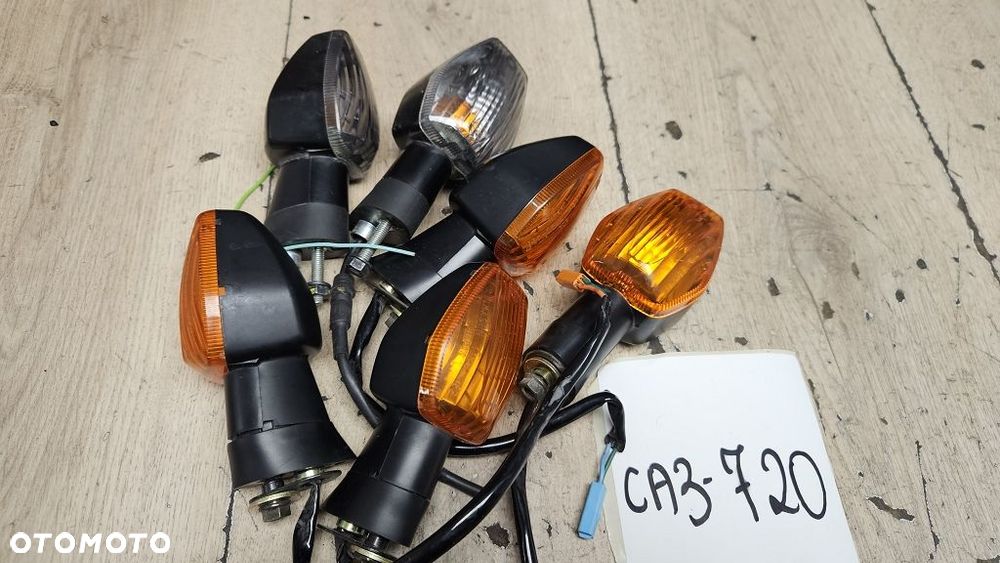 Zestaw kierunkowskazów Honda CBR CB