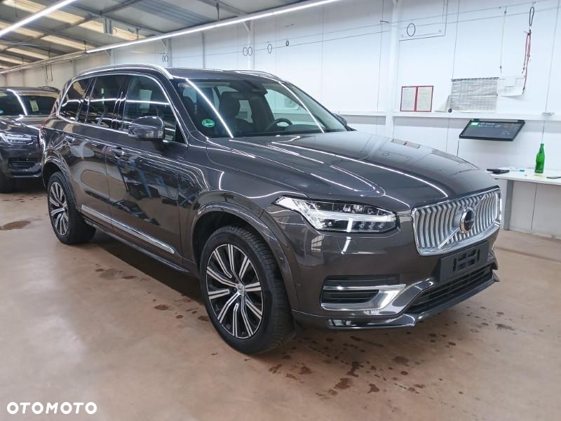 Volvo XC 90 B5 D AWD Plus Bright - 2
