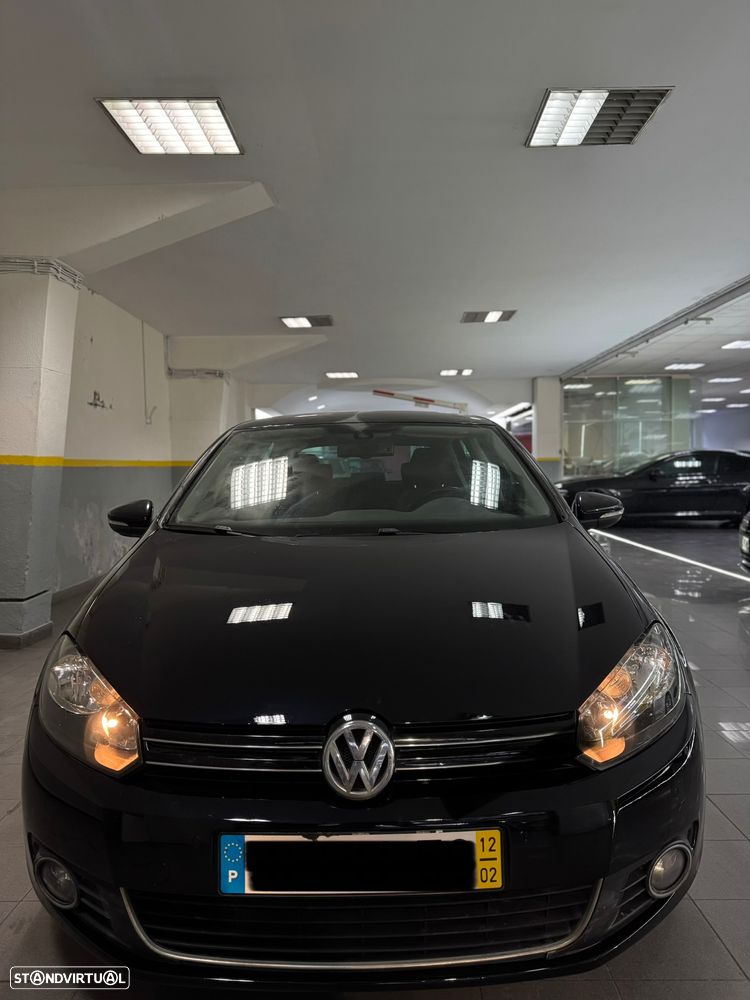 VW Golf 1.6 TDi DPF Highline - 2