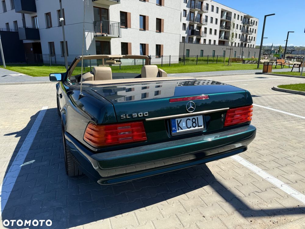 Mercedes-Benz SL - 26